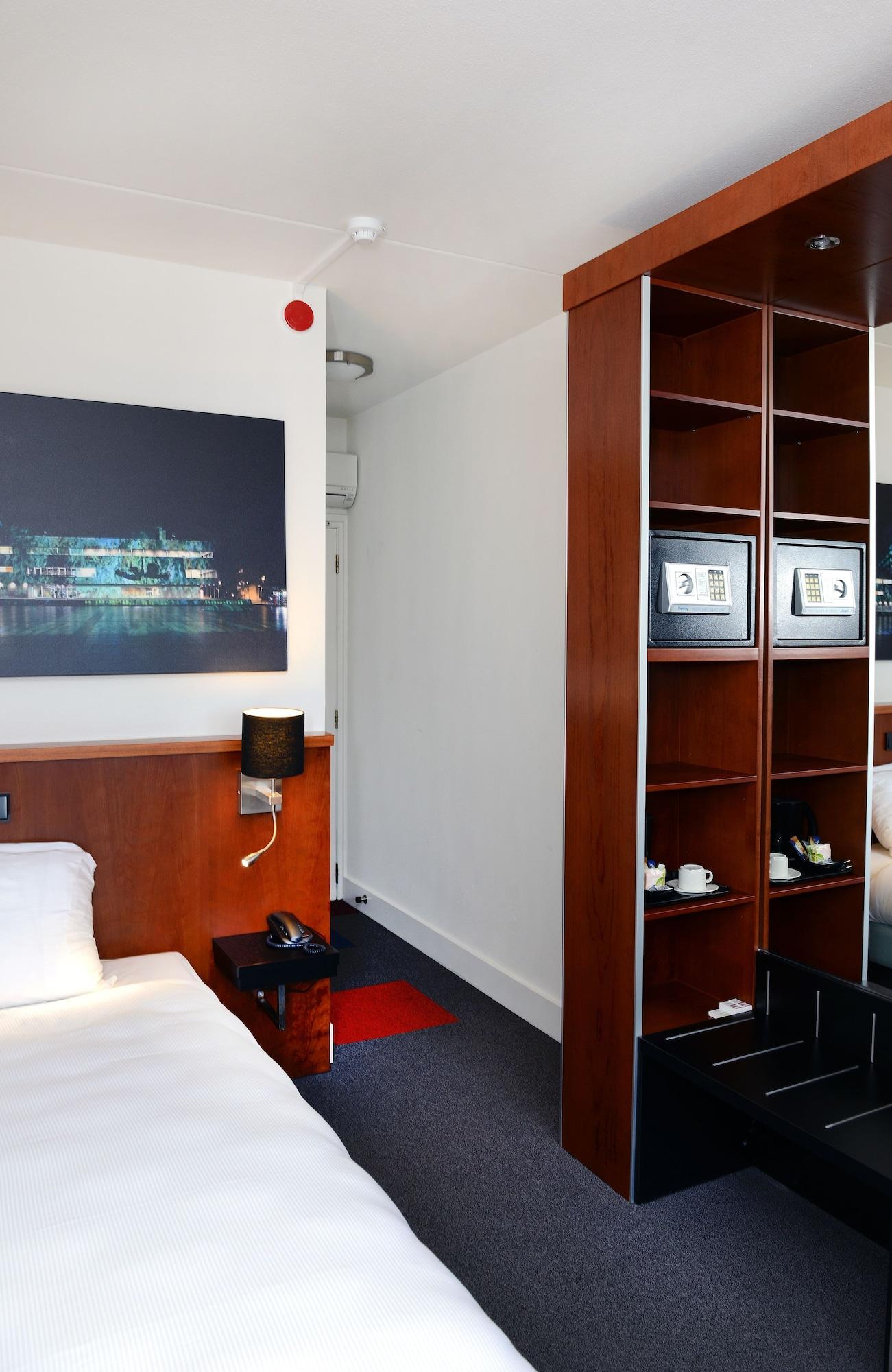 Amrath Hotel Eindhoven Bagian luar foto